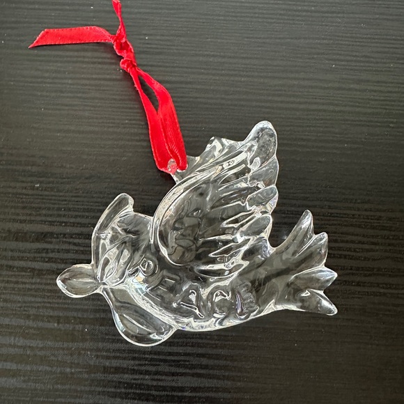 Gorham peace dove fall lead crystal ornament. - Picture 3 of 3